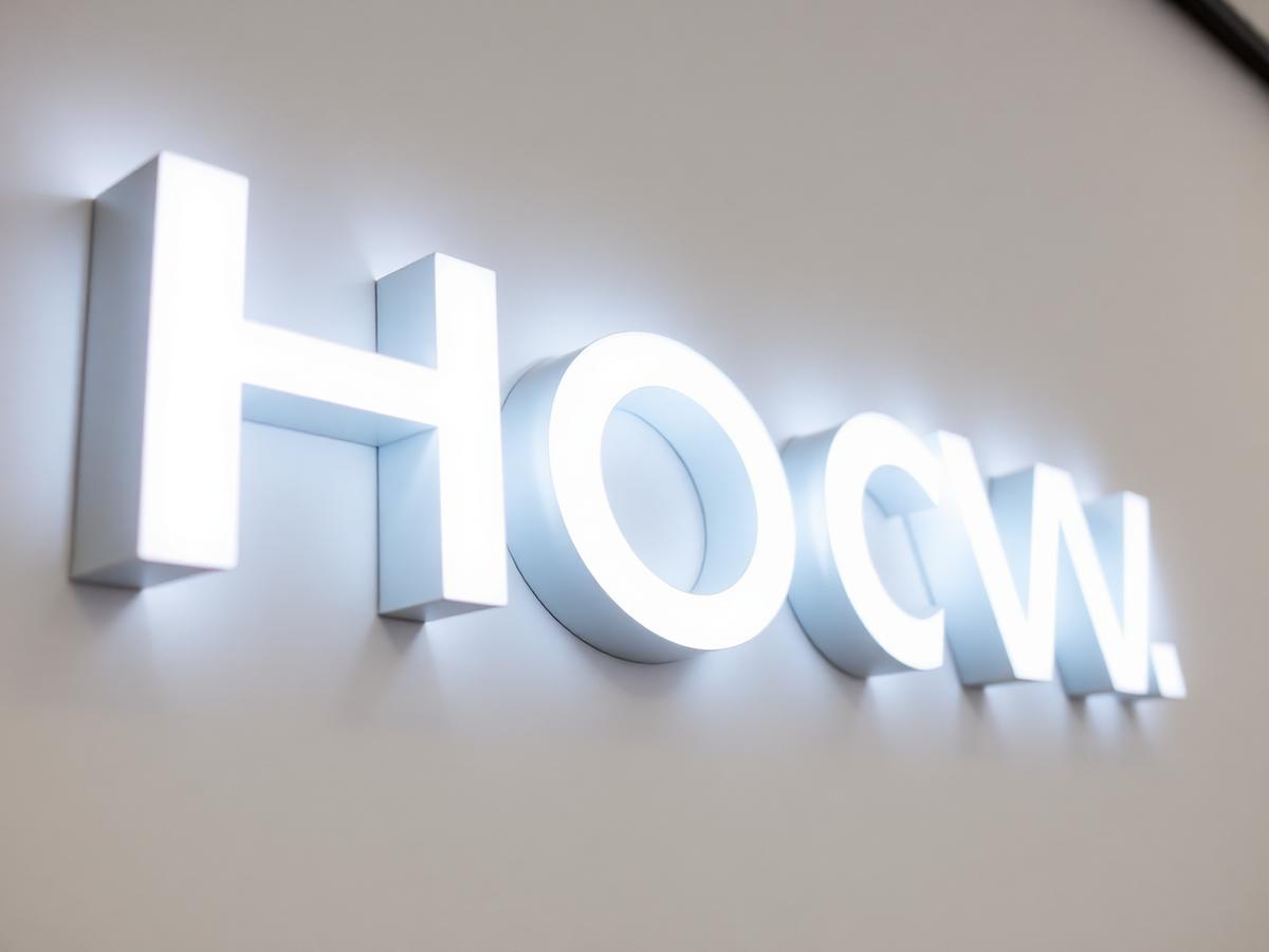 Adwaa Sign Center workshop